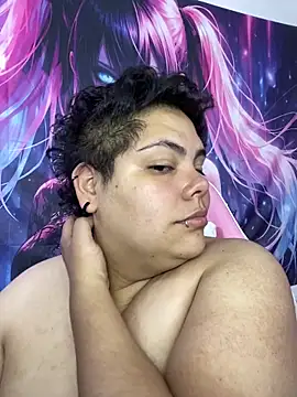 Snapshot of Hailey_Curvy chatting on 05.25.26 Hailey Curvy online show from 05.25.26
