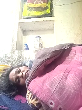 cute diya 12 online show from 12.16.25