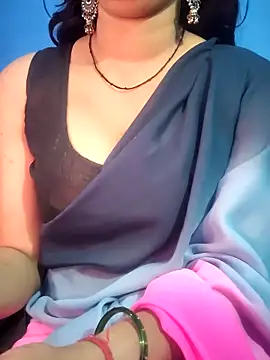 Snapshot of jaan-step chatting on 11.13.25 jaan-step online show from 11.13.25