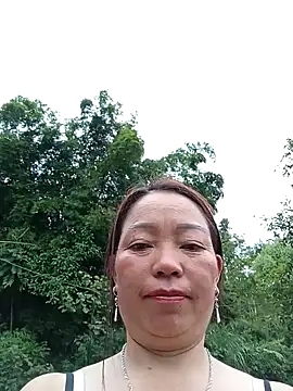 Snapshot of _Helala_ chatting on 09.09.25 Helala online show from 09.09.25