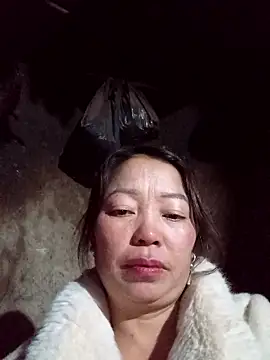 Snapshot of _Helala_ chatting on 11.02.25 Helala online show from 11.02.25