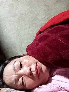 Snapshot of _Helala_ chatting on 02.01.26 Helala online show from 02.01.26