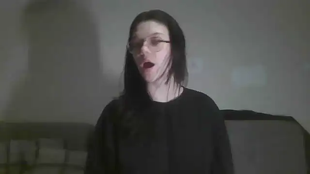 Snapshot of LaVostraDorothy chatting on 11.23.25 LaVostraDorothy online show from 11.23.25