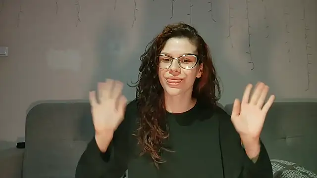 Snapshot of LaVostraDorothy chatting on 05.11.26 LaVostraDorothy online show from 05.11.26