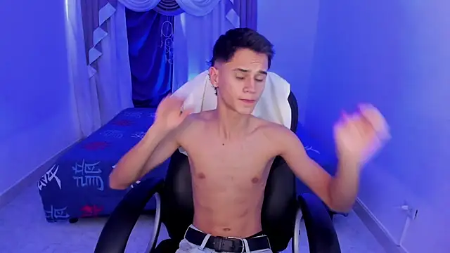 Aron Boyy online show from 09.27.25