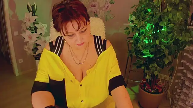 rebekkacharm online show from 10.03.25