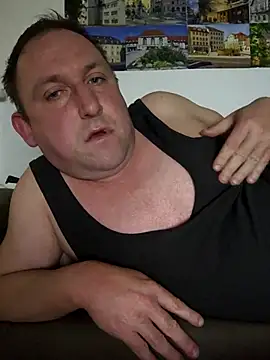 GenuineDedication42 online show from 02.17.26