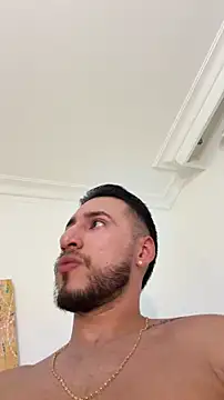 Thiago Hill online show from 12.20.25