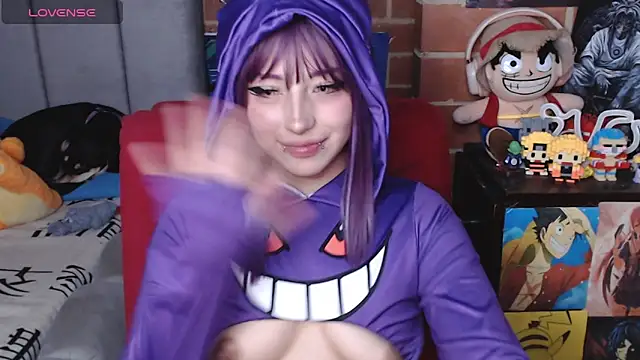  alexa19pretty  online show from 04.15.26