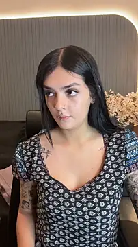 AliceRitter online show from 02.04.26