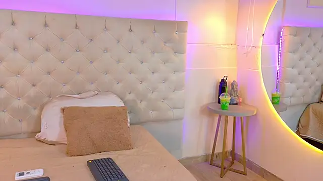 CathMellow online show from 12.18.25