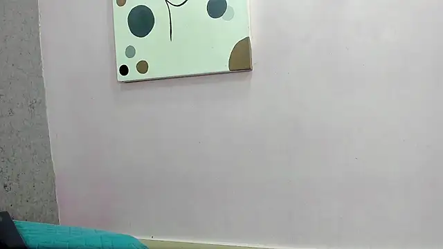 Snapshot of scarlett646 chatting on 10.29.25 scarlett646 online show from 10.29.25