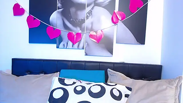 NicoletBlossom online show from 02.13.26