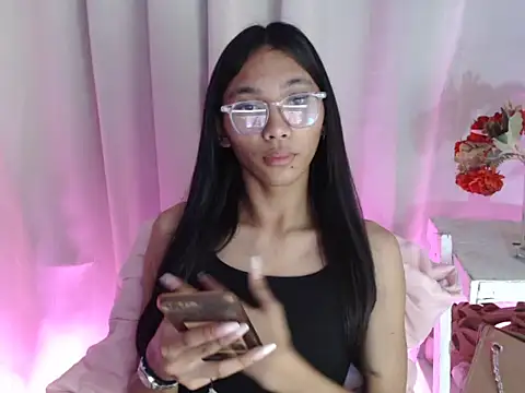 Snapshot of Aiko_shemalexxx chatting on 09.23.25 Aiko shemalexxx online show from 09.23.25