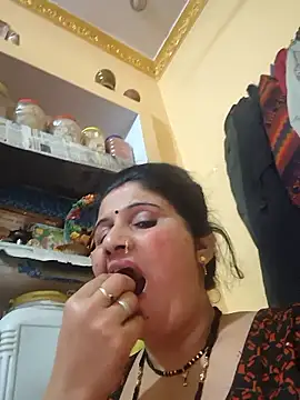Snapshot of Rakhi99x chatting on 03.27.26 Rakhi99x online show from 03.27.26