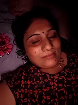 Snapshot of Rakhi99x chatting on 05.17.26 Rakhi99x online show from 05.17.26