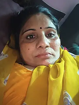Snapshot of Rakhi99x chatting on 05.27.26 Rakhi99x online show from 05.27.26