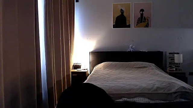 VivianCoke online show from 10.24.25