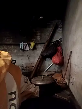 YAYAA-502 online show from 02.15.26