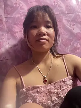 Snapshot of Ngoc-bbi chatting on 05.03.26 Ngoc-bbi online show from 05.03.26
