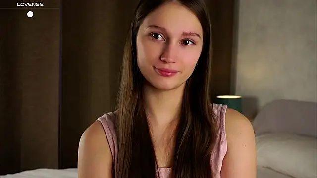 Snapshot of MelaniSeiver chatting on 11.11.25 MelaniSeiver online show from 11.11.25