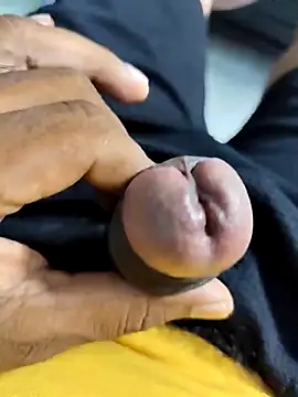 Snapshot of sunkara1 chatting on 09.28.25 sunkara1 online show from 09.28.25