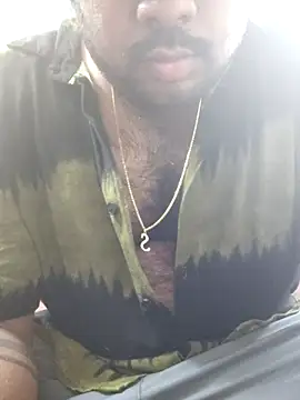 Snapshot of sunkara1 chatting on 10.26.25 sunkara1 online show from 10.26.25