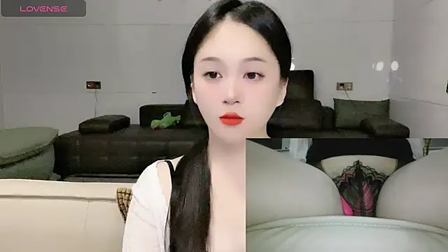 woaiqinqin online show from 09.23.25