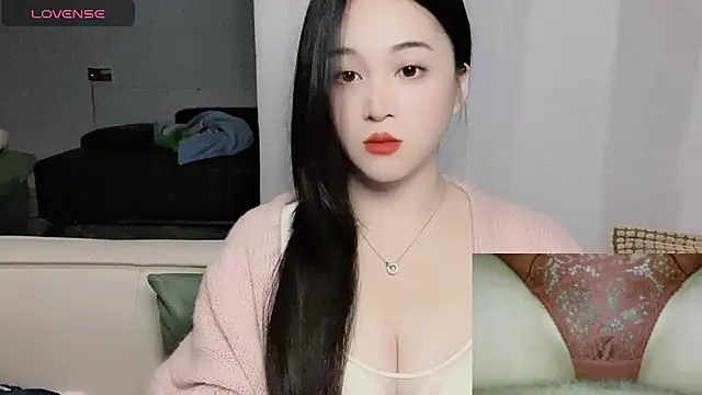 woaiqinqin online show from 12.19.25