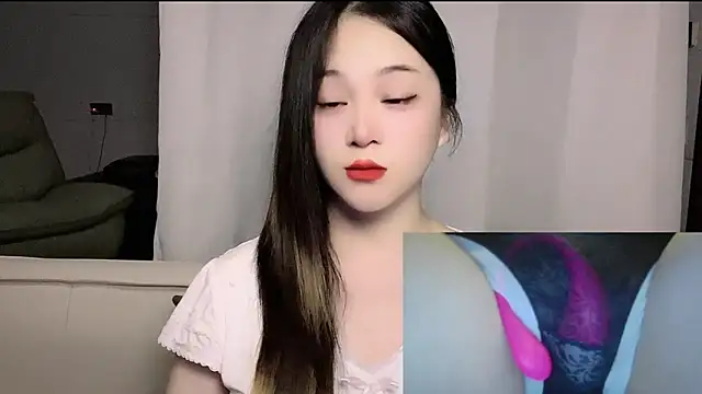 Snapshot of woaiqinqin chatting on 06.08.26 woaiqinqin online show from 06.08.26
