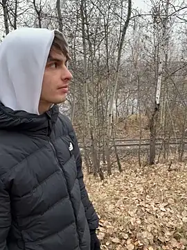 Snapshot of desiredude9 chatting on 10.23.25 desiredude9 online show from 10.23.25