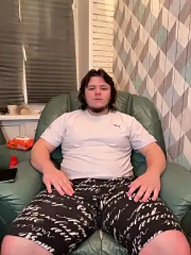 Snapshot of desiredude9 chatting on 11.30.25 desiredude9 online show from 11.30.25