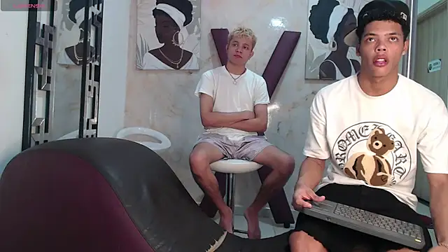 PRETTY FEM online show from 07.28.26