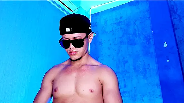 Snapshot of Manuel_FPG chatting on 02.01.26 Manuel FPG online show from 02.01.26