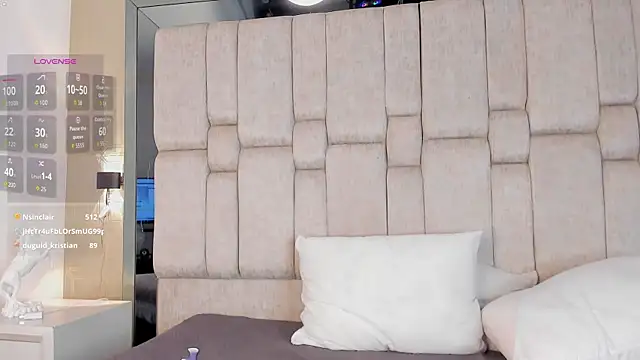 REINA ADAHARA online show from 03.30.26