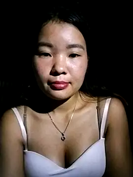 lylylove online show from 09.16.25