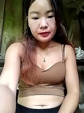 lylylove online show from 09.28.25