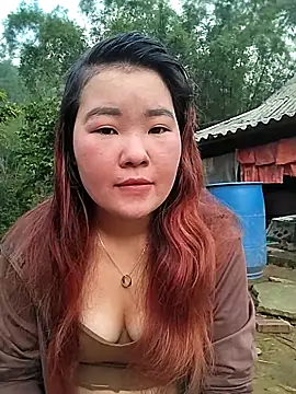 lylylove online show from 05.06.26