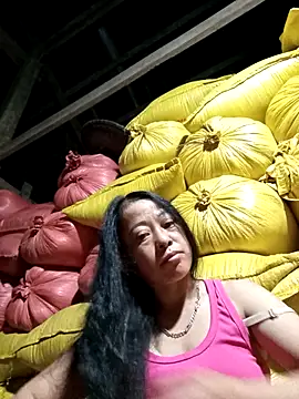 Snapshot of Sa2mh20 chatting on 10.23.25 Sa2mh20 online show from 10.23.25