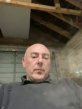 Snapshot of Richmcgee chatting on 03.08.26 Richmcgee online show from 03.08.26