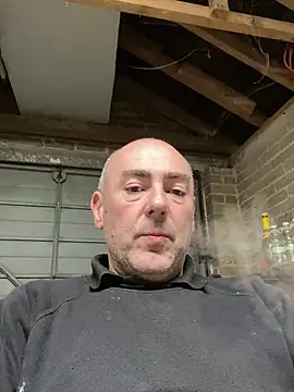 Snapshot of Richmcgee chatting on 03.10.26 Richmcgee online show from 03.10.26