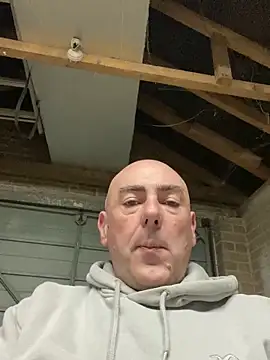 Snapshot of Richmcgee chatting on 03.15.26 Richmcgee online show from 03.15.26