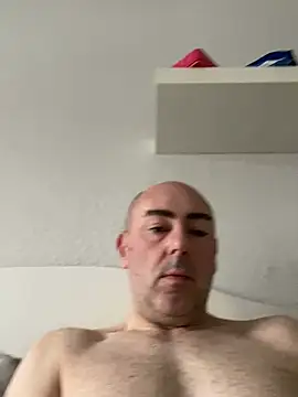 Snapshot of Richmcgee chatting on 03.29.26 Richmcgee online show from 03.29.26