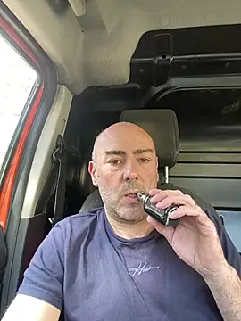 Snapshot of Richmcgee chatting on 04.07.26 Richmcgee online show from 04.07.26