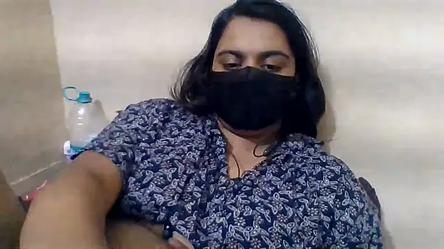 Snapshot of Vaani_Singha chatting on 06.15.26 Vaani Singha online show from 06.15.26
