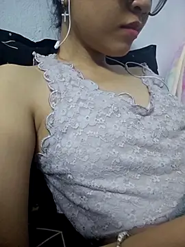  Thaotam  online show from 10.10.25