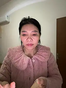 Snapshot of xiiuuff18 chatting on 02.20.26 xiiuuff18 online show from 02.20.26