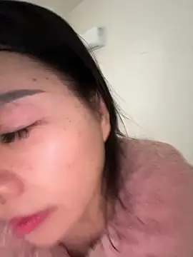 Snapshot of xiiuuff18 chatting on 03.02.26 xiiuuff18 online show from 03.02.26