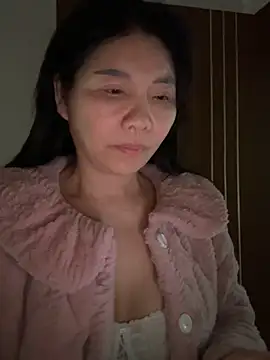 Snapshot of xiiuuff18 chatting on 03.22.26 xiiuuff18 online show from 03.22.26