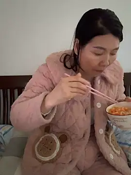 Snapshot of xiiuuff18 chatting on 03.24.26 xiiuuff18 online show from 03.24.26